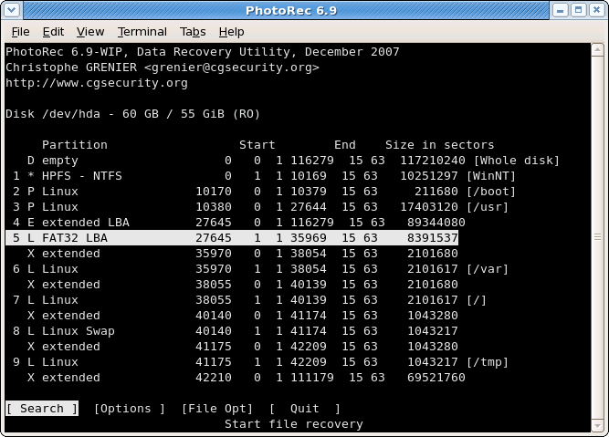 PhotoRec source screen showing physical disk and partition choices
